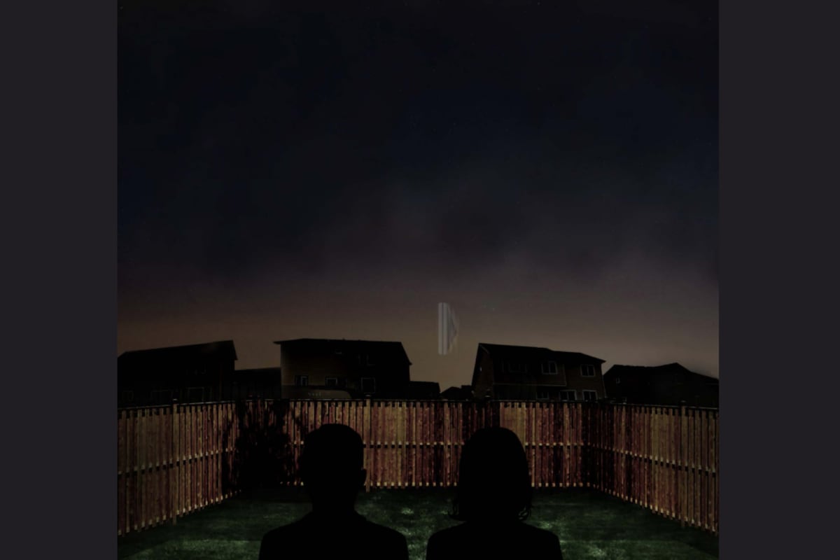 preloaded gallery image