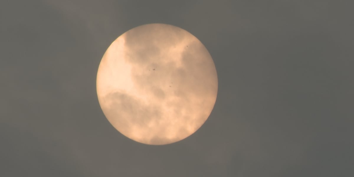 Health expert offers safety tips as smoke moves through southern ...