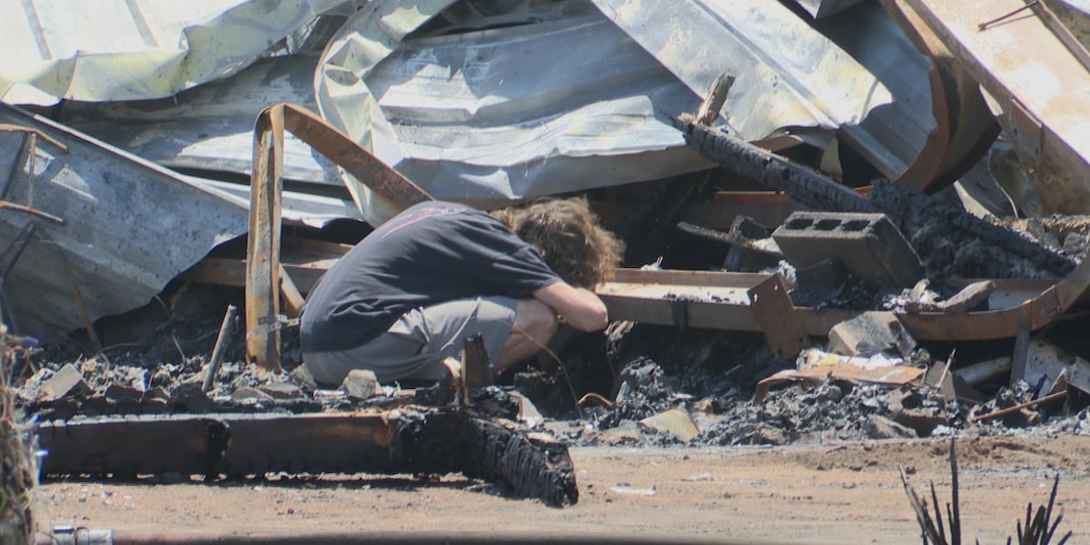 ‘There’s nothing salvageable’: Neighbors lose homes to 47 fire in Colorado City
